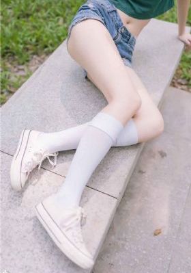 风间由美久久久无码人妻17c_高清完整视频观看