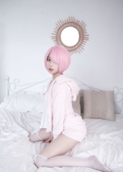 女朋友下边粉嫩粉嫩的怎么办_乱人伦精品视频在线观看