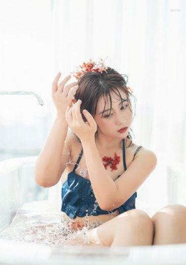 在线观看亚洲avav免费免费_BD韩语在线视频观看