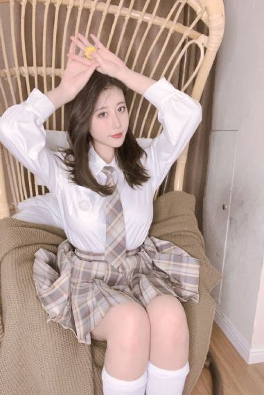 久久久久久精品免费免费We蜜月_BD完整视频观看