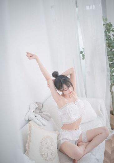 美女禁网站_超清超清免费观看