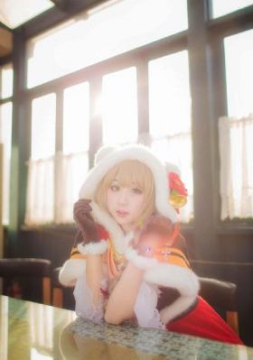 狂躁美女大BBBBBB免费_720高清完整版播放